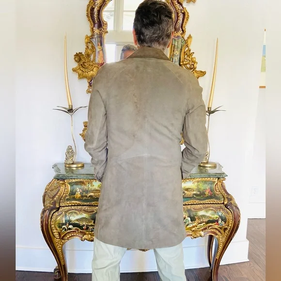 Varvatos 3/4 length 100% suede coat. Barely  used. Non smoking household - Picture 12 of 17